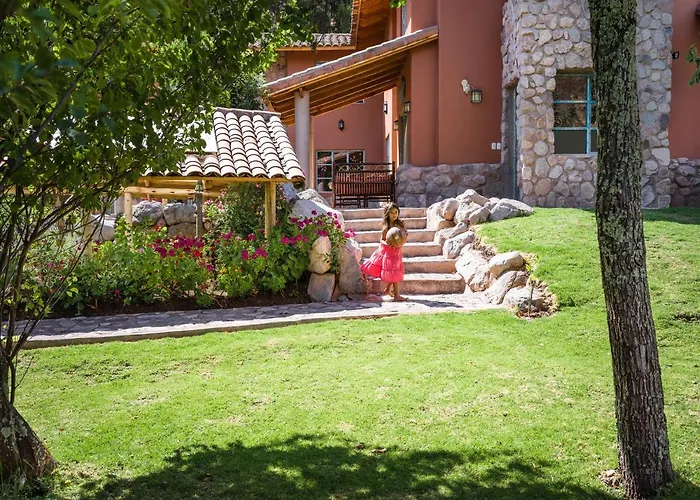 Apu Chicon Villa *