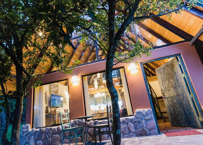 Apu Chicon Villa Urubamba