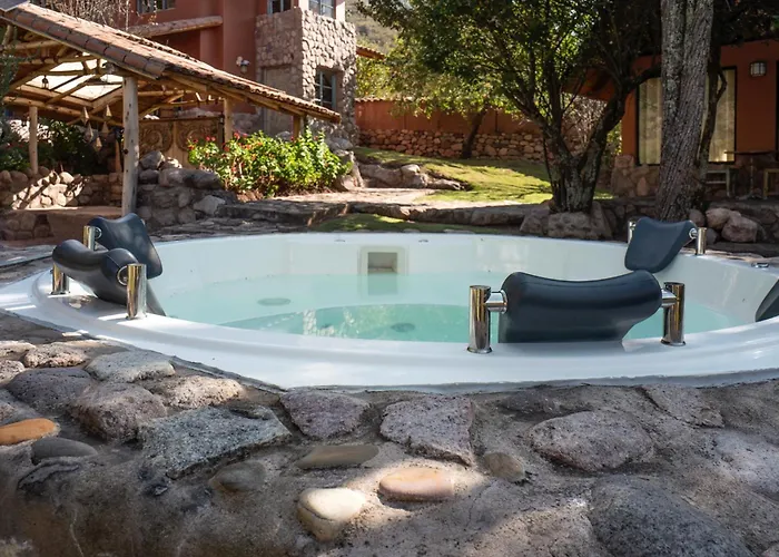 Apu Chicon Villa *